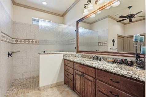 842 County Road 4371 Decatur TX 76234