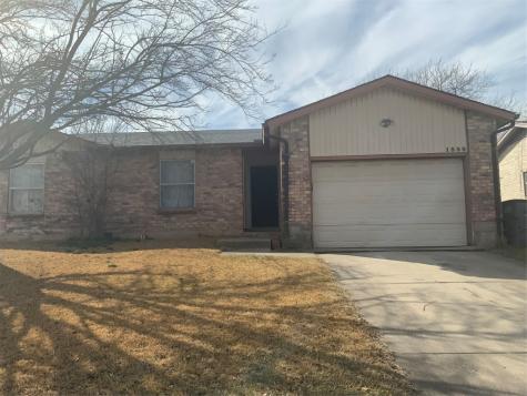 1559 Willowbrook Street Lancaster TX 75134