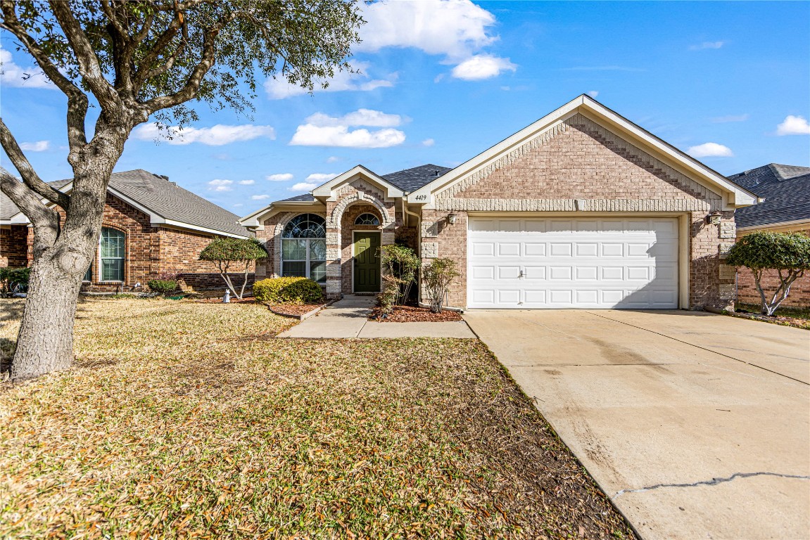 4419 Shady Elm Drive Mansfield TX 76063