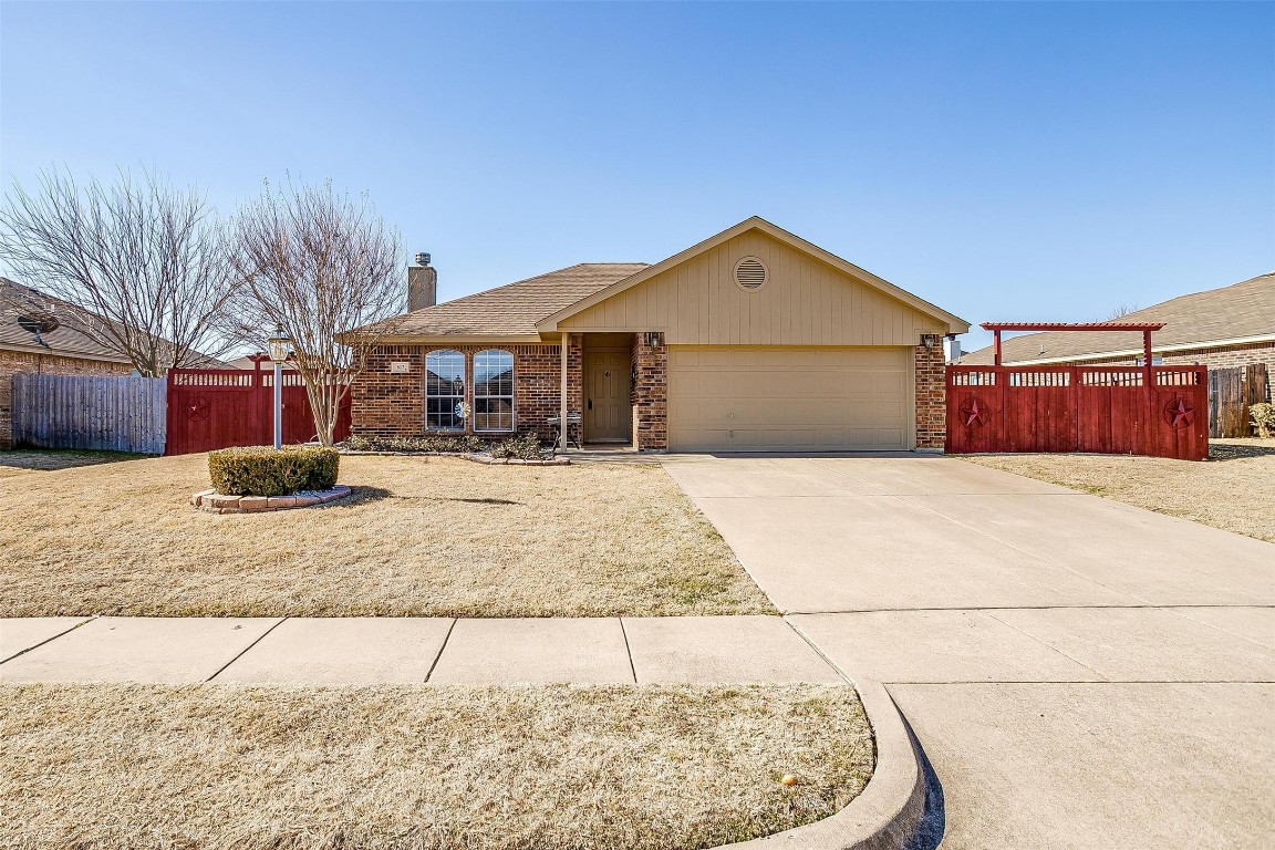 517 Reagan Lane Burleson TX 76028