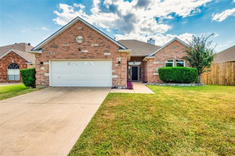 8320 Crystal Lane North Richland Hills TX 76182