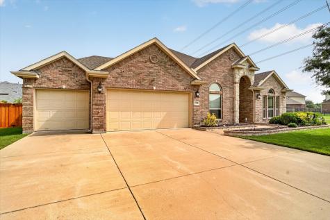2904 Alta Grand Prairie TX 75054