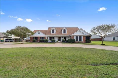 1104 W Tate Street Robinson TX 76706
