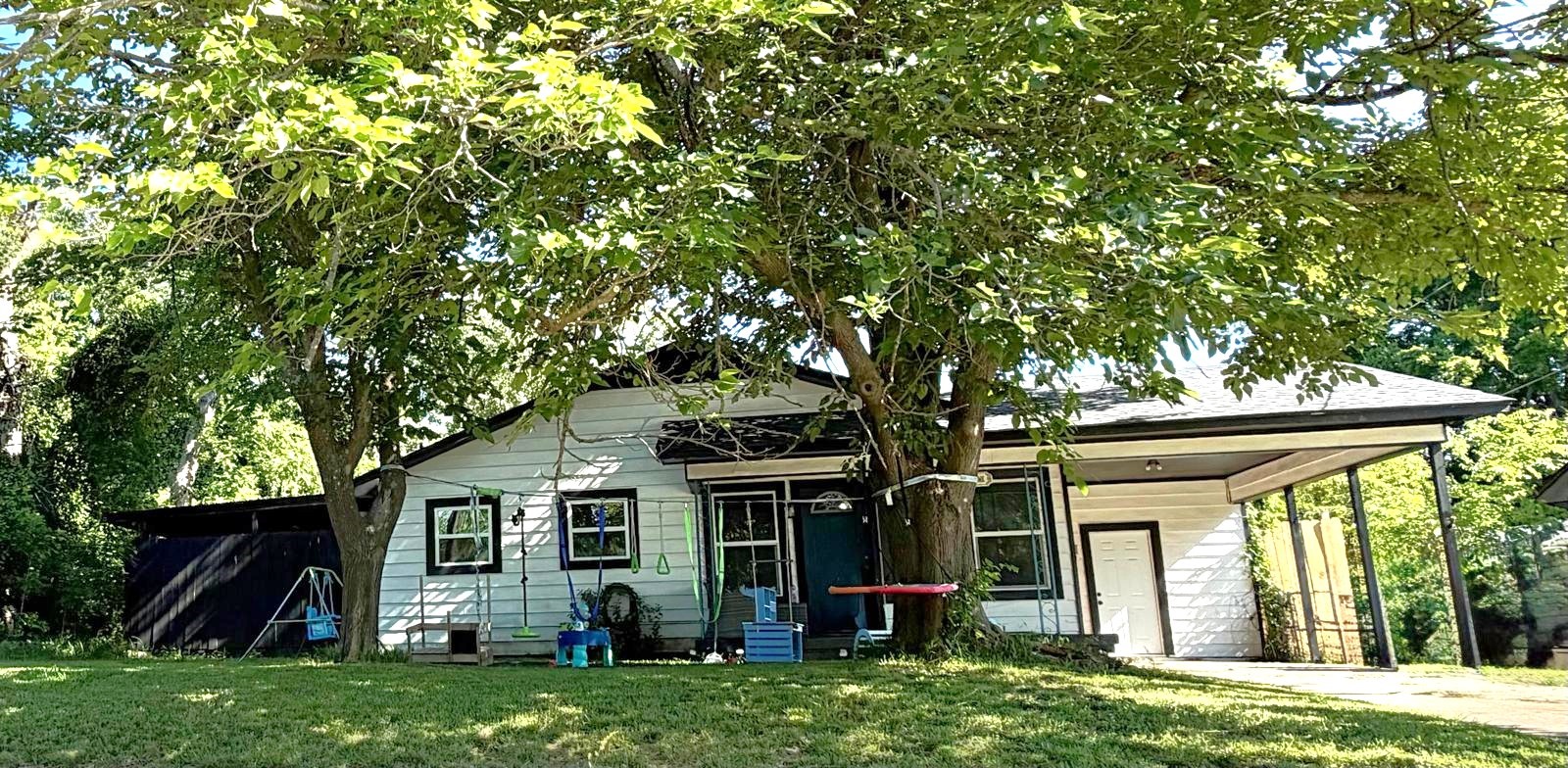 2028 E Jones Street Sherman TX 75090