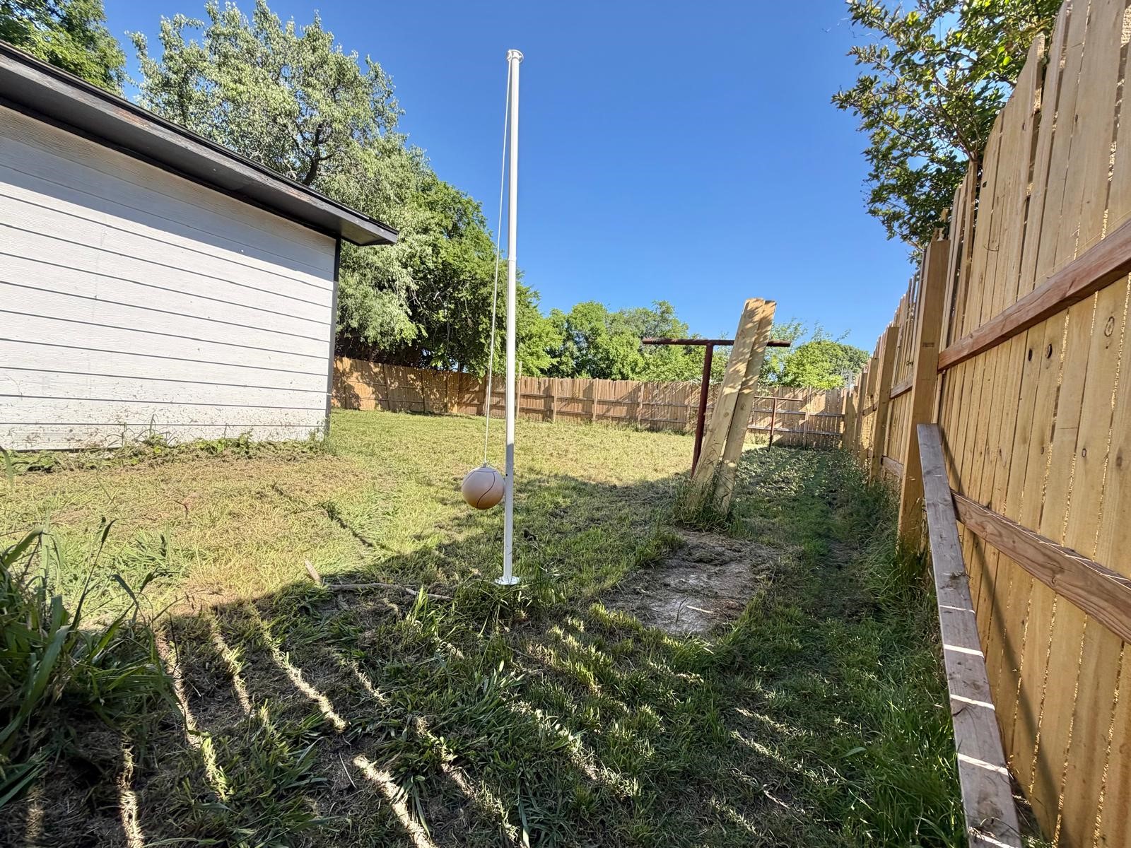 2028 E Jones Street Sherman TX 75090