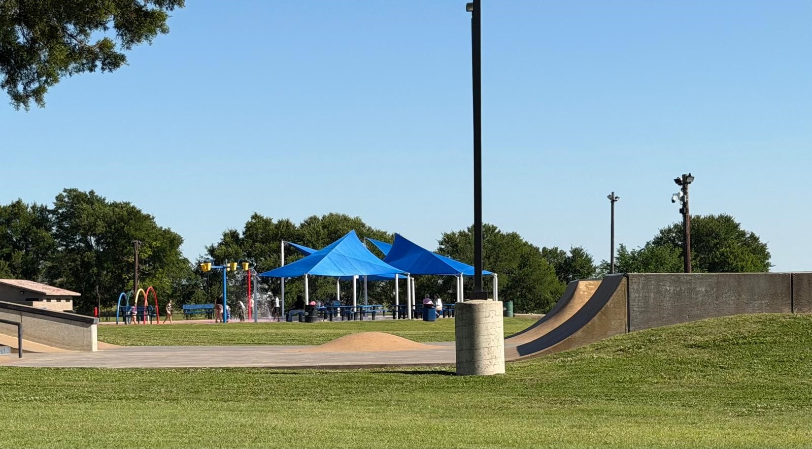 2028 E Jones Street Sherman TX 75090