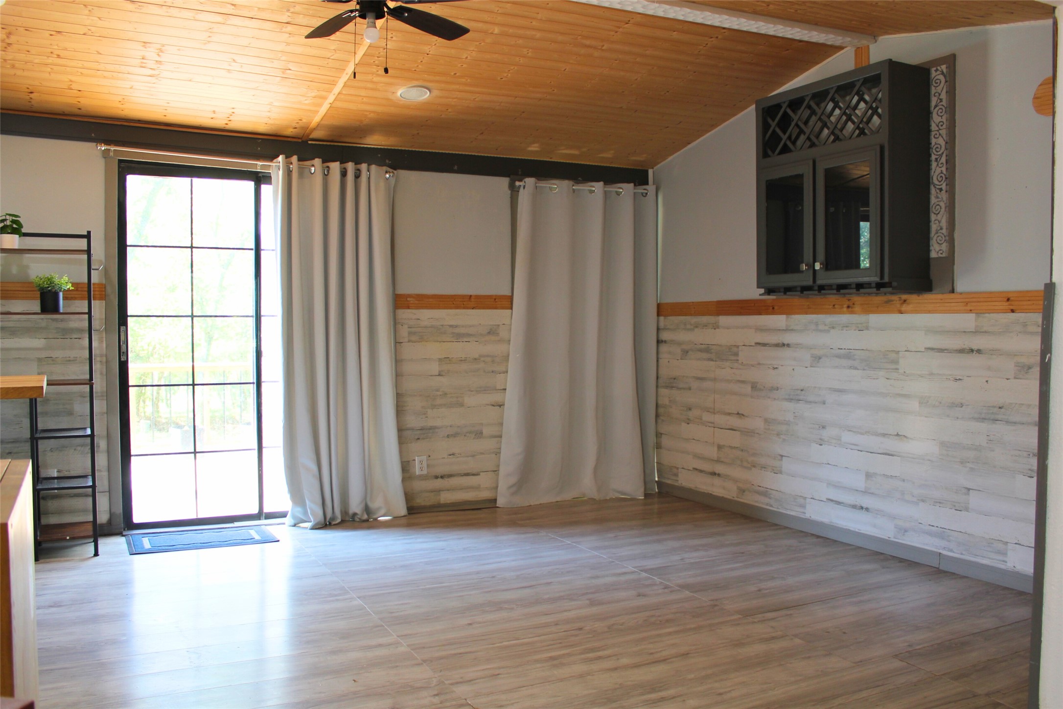 12608 Valverde Loop Terrell TX 75161