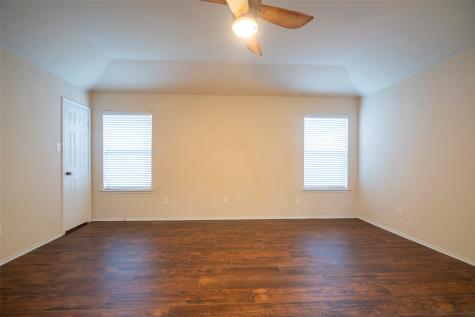 908 Chestnut Avenue Burleson TX 76028