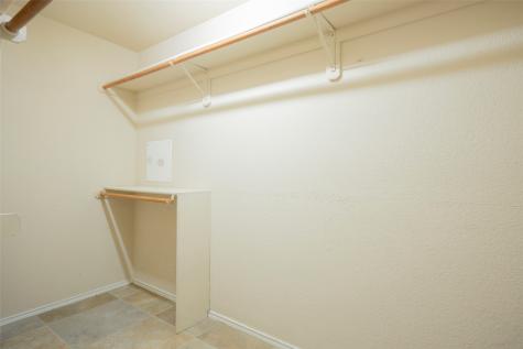 908 Chestnut Avenue Burleson TX 76028