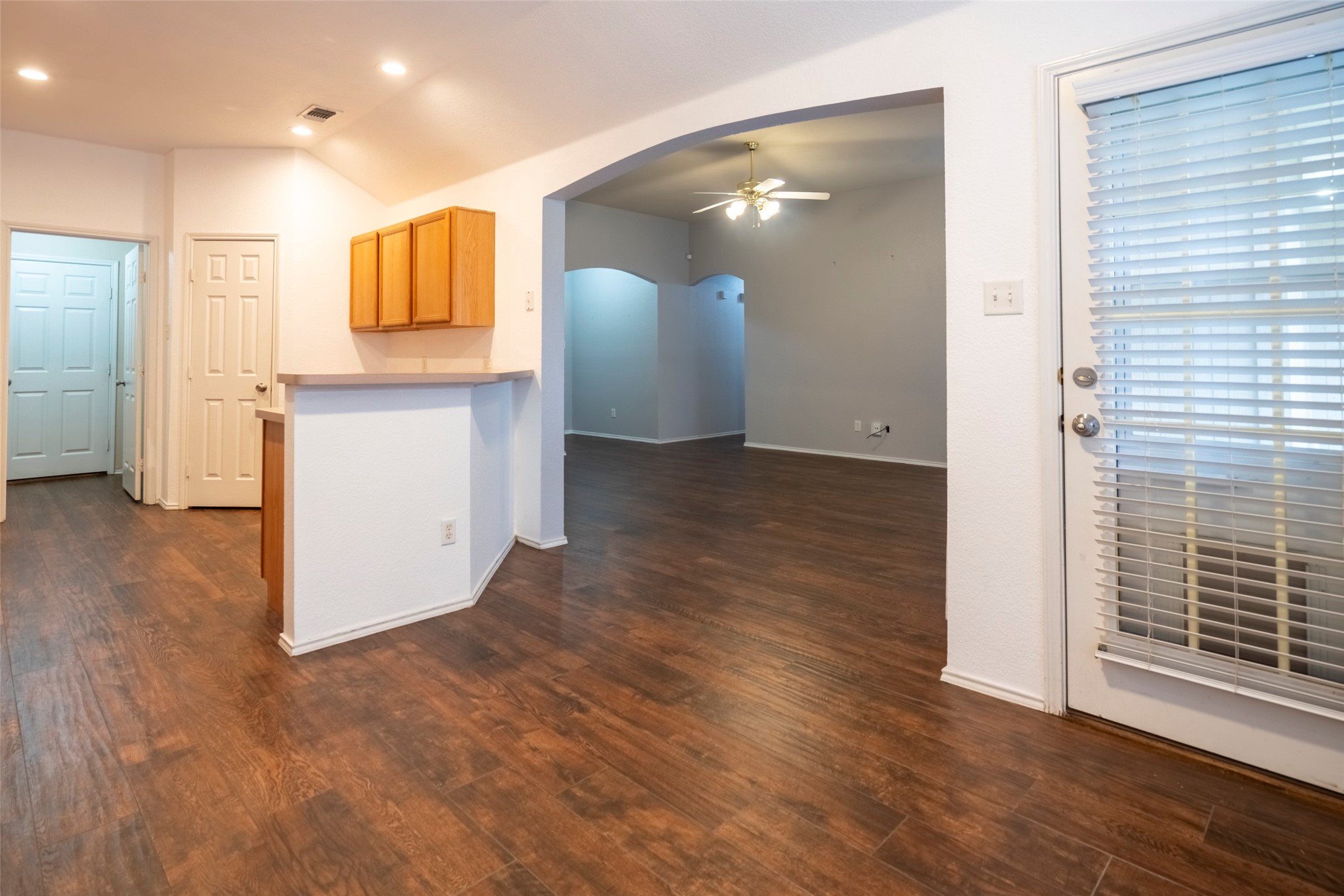 908 Chestnut Avenue Burleson TX 76028