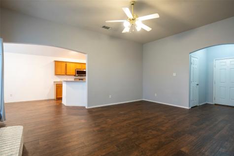 908 Chestnut Avenue Burleson TX 76028
