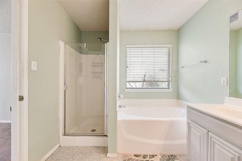 637 Manchester Drive Mansfield TX 76063