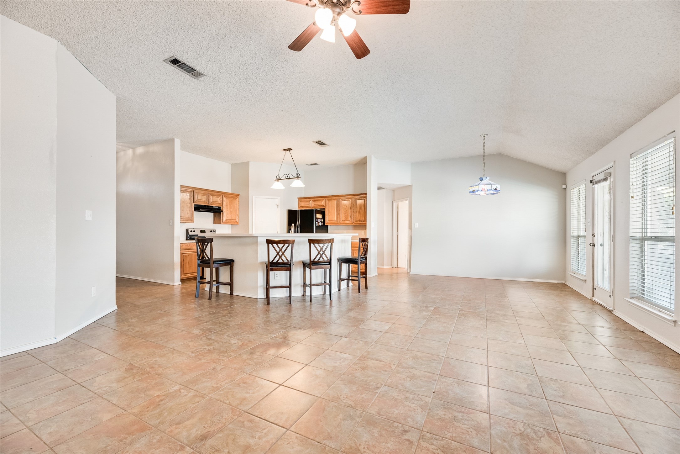 637 Manchester Drive Mansfield TX 76063