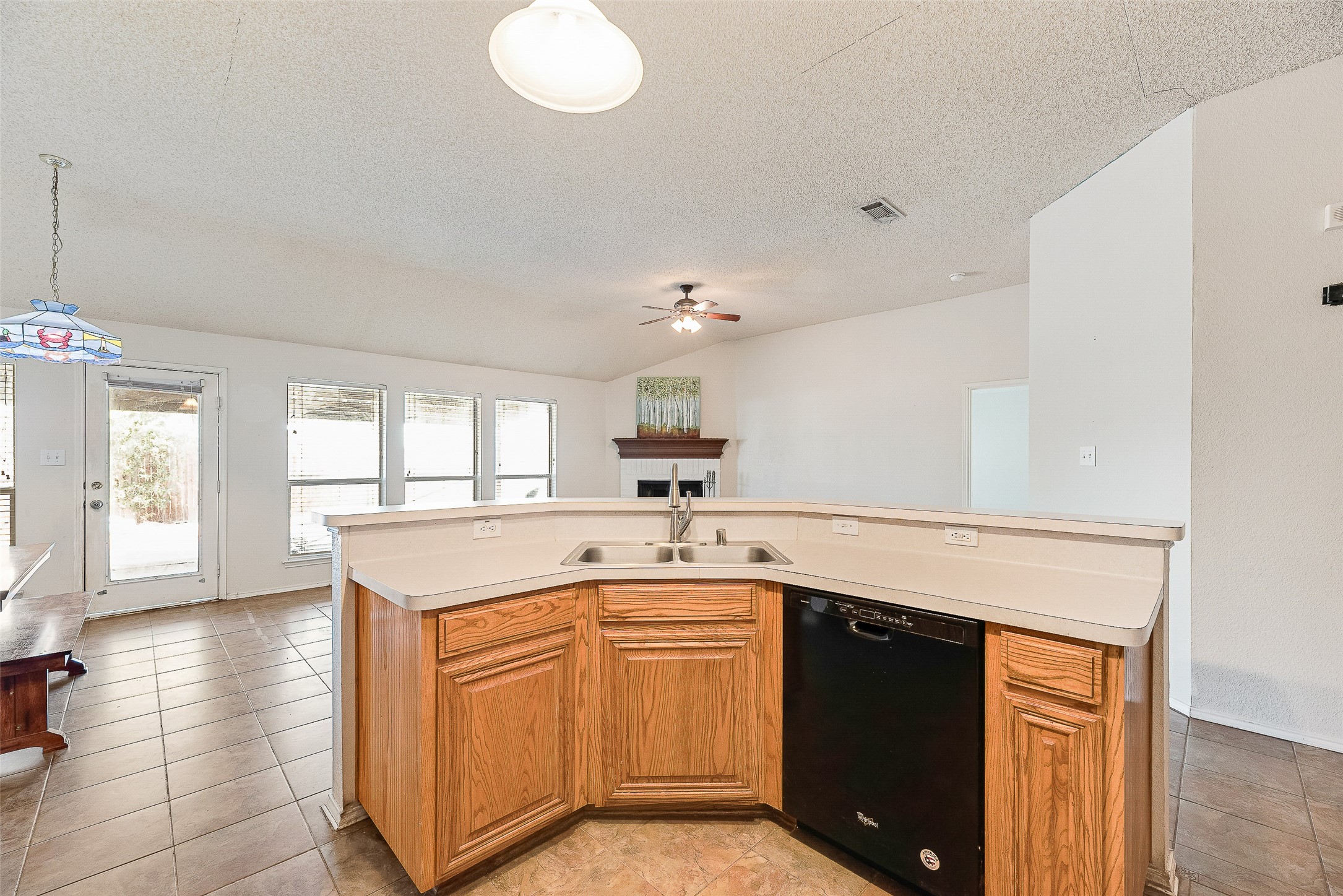 637 Manchester Drive Mansfield TX 76063