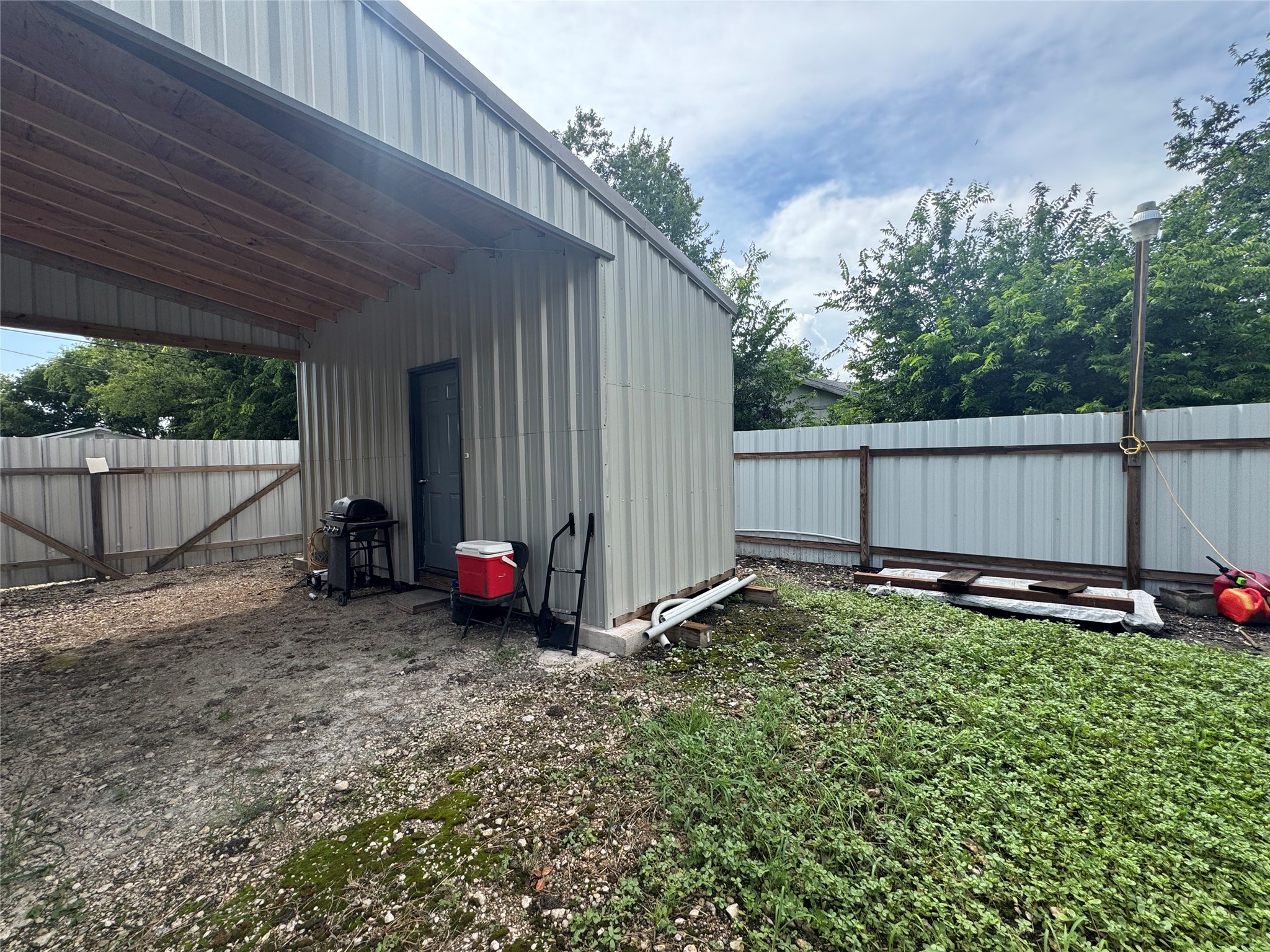 410 N Douglas Street Mart TX 76664