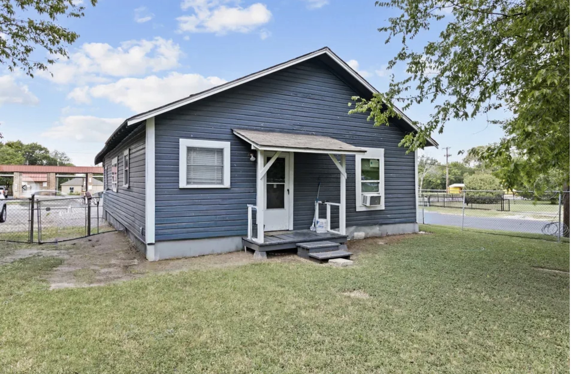 1217 Martin Luther King Boulevard Corsicana TX 75110