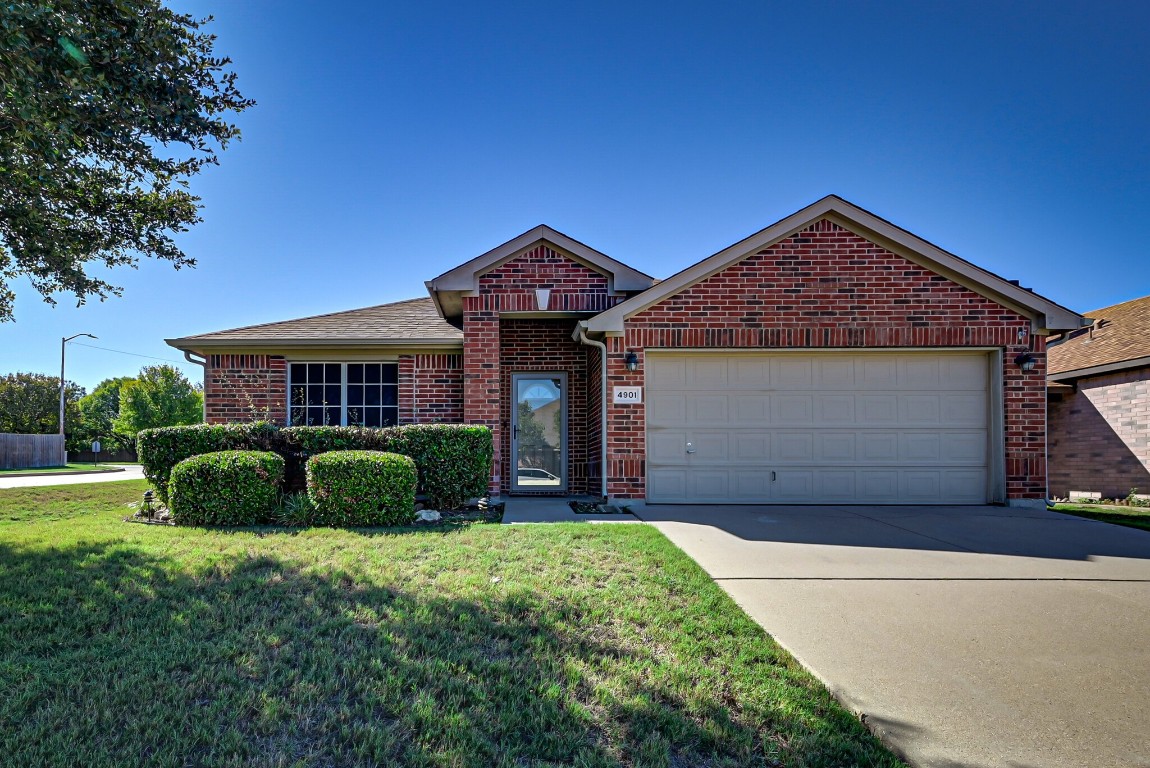 4901 Madyson Ridge Drive Fort Worth TX 76133