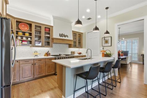 3528 N Versailles Avenue Dallas TX 75209