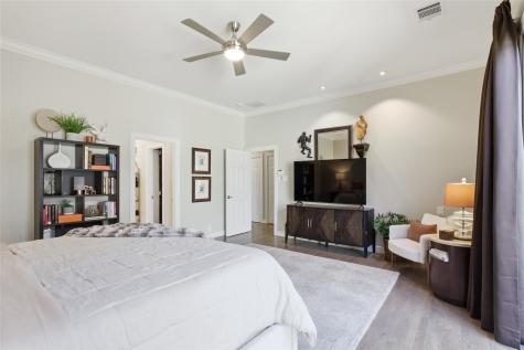 3528 N Versailles Avenue Dallas TX 75209