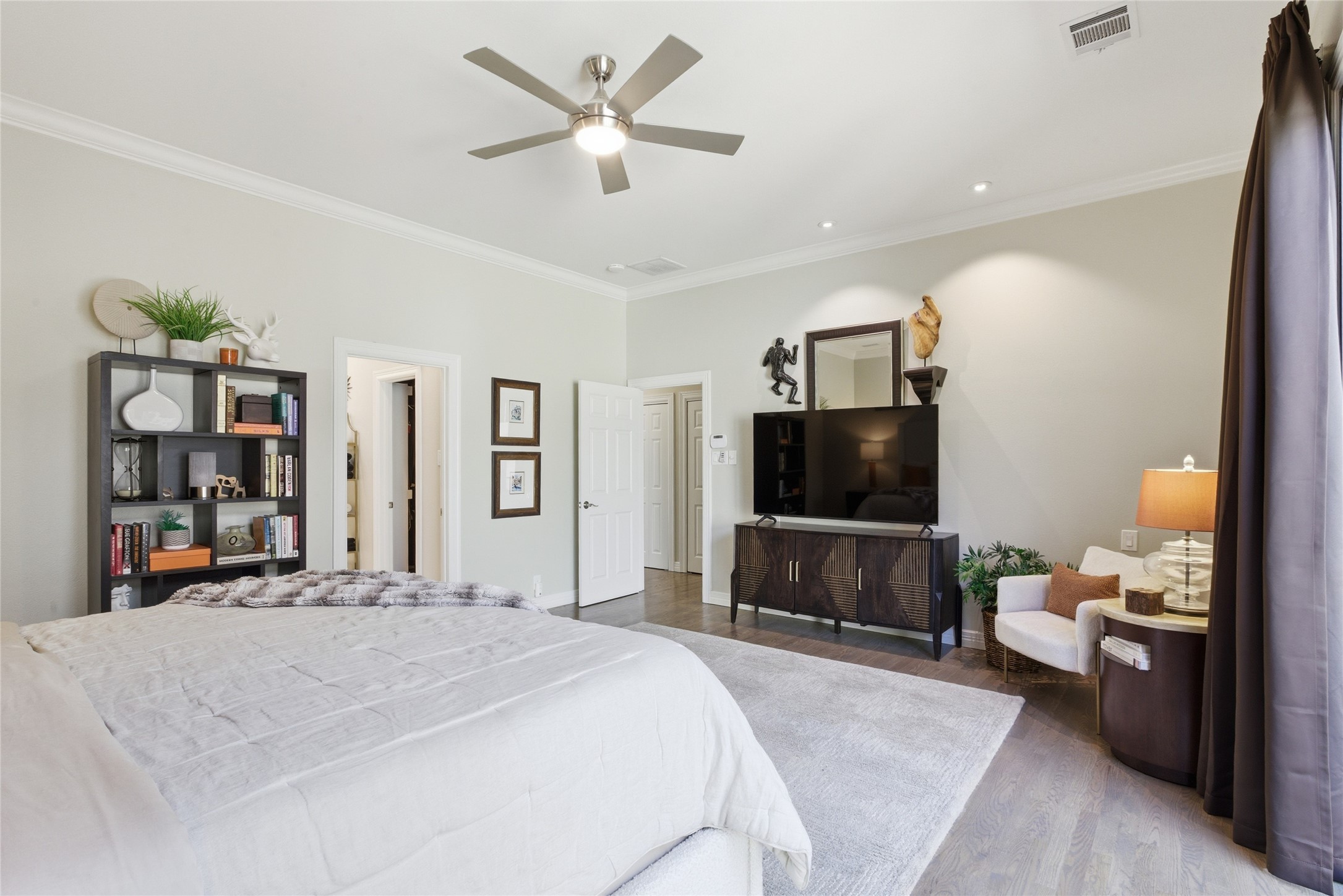 3528 N Versailles Avenue Dallas TX 75209