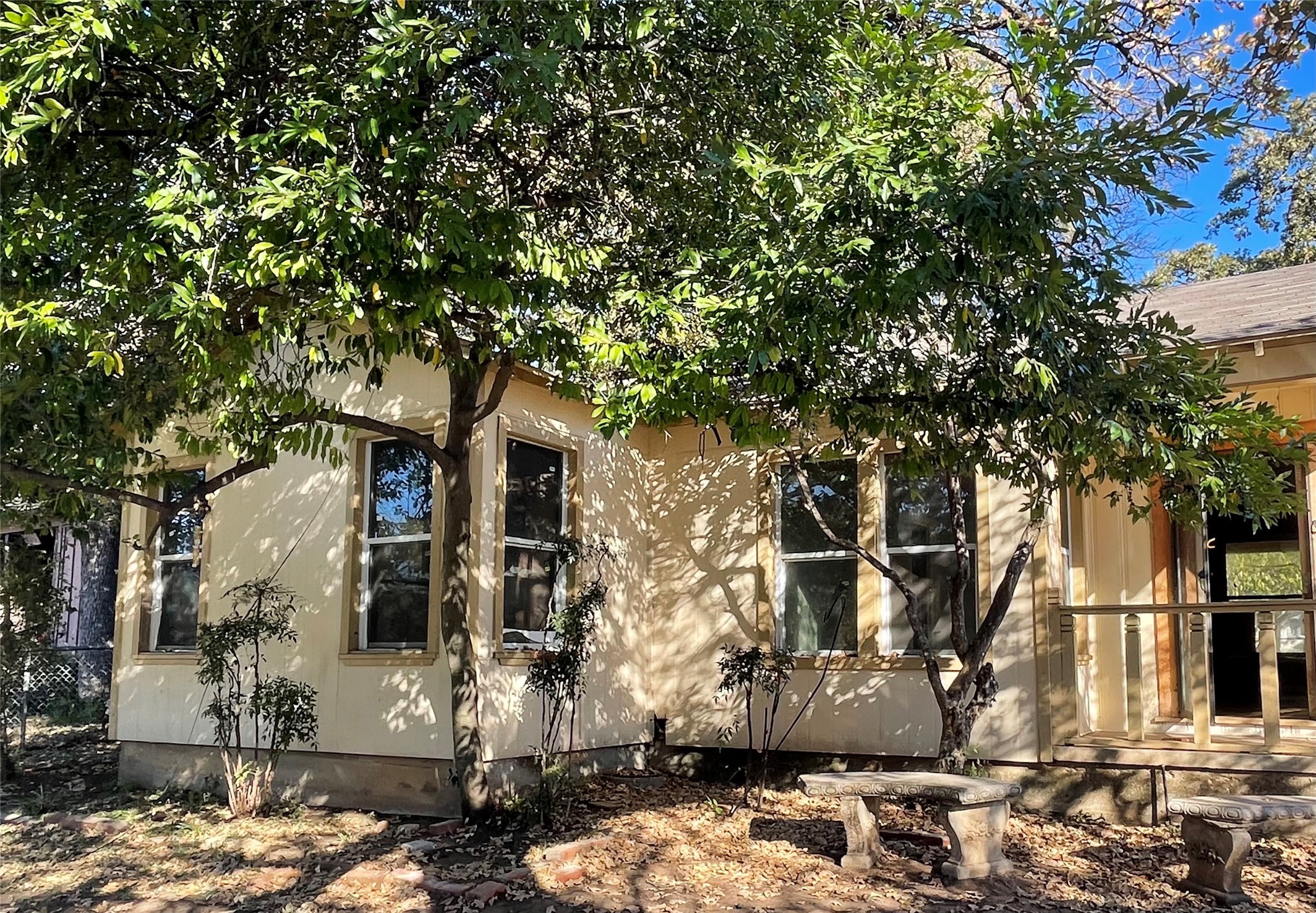 6725 Craig Street Fort Worth TX 76112