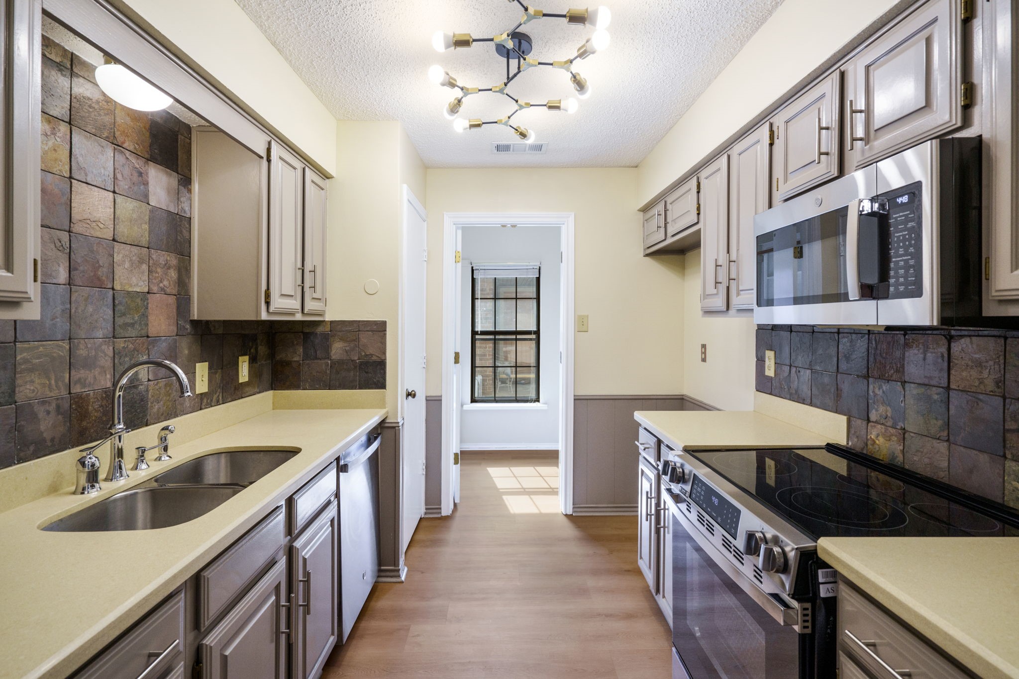 2014 Chalfont Drive Carrollton TX 75007