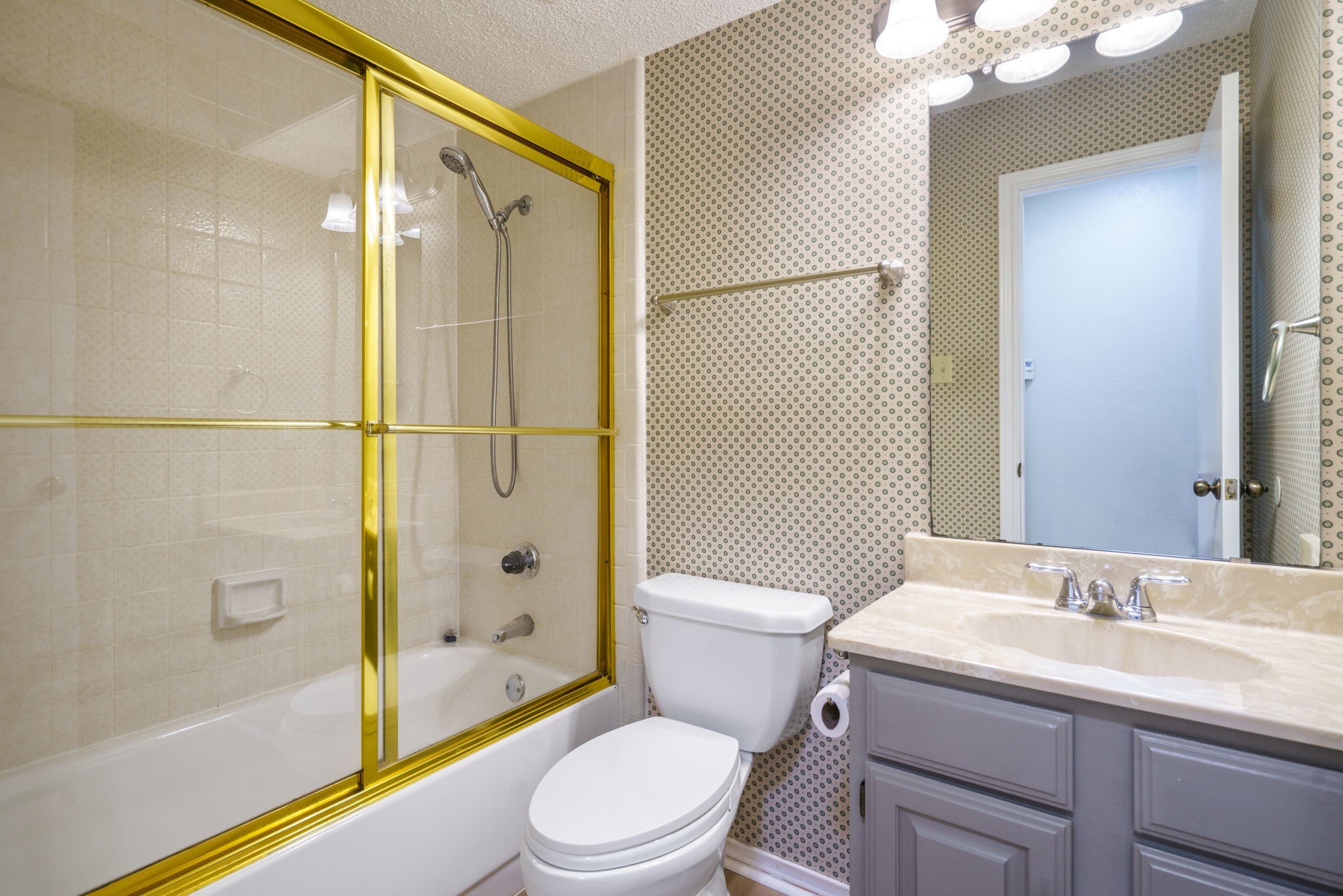 2014 Chalfont Drive Carrollton TX 75007