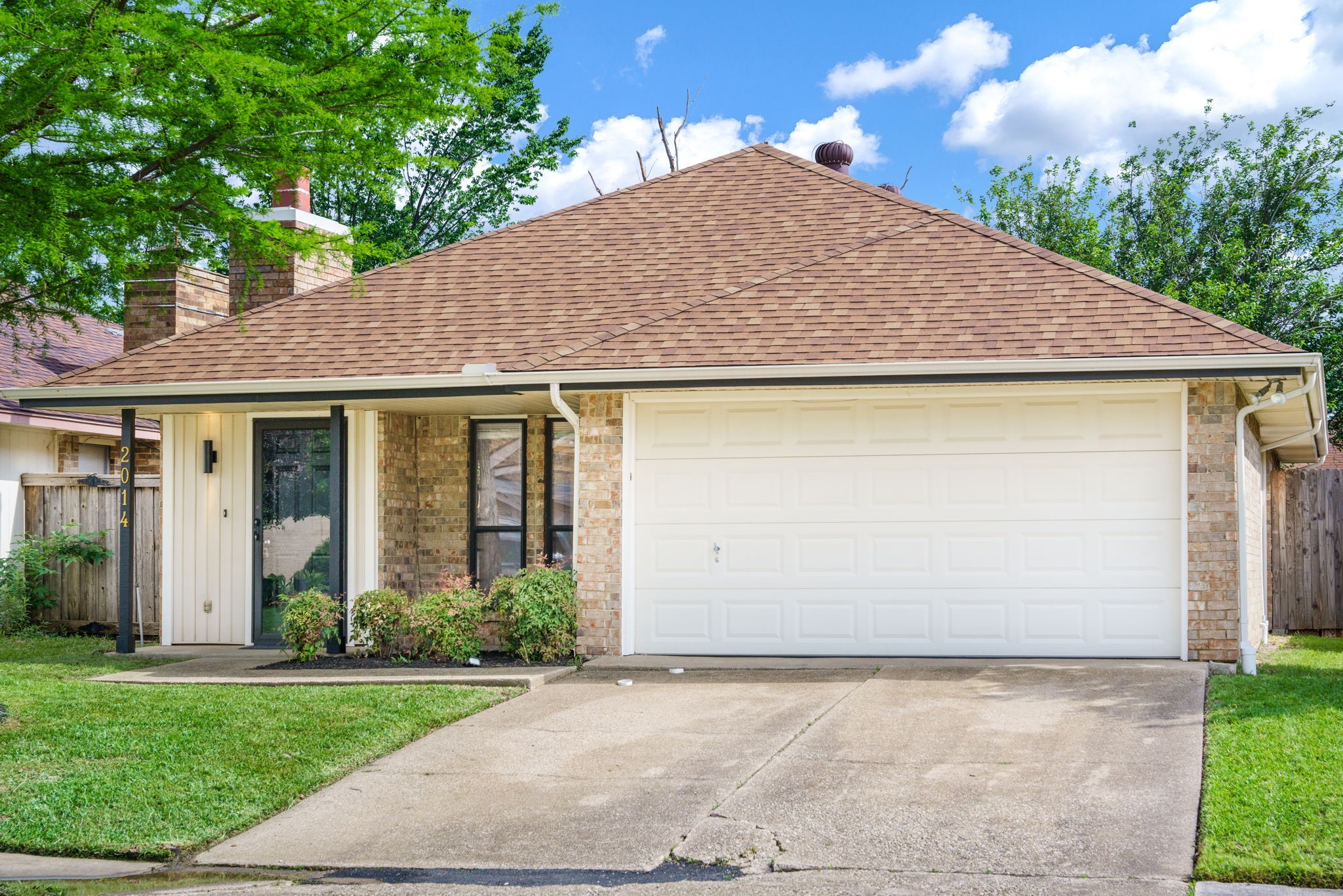 2014 Chalfont Drive Carrollton TX 75007