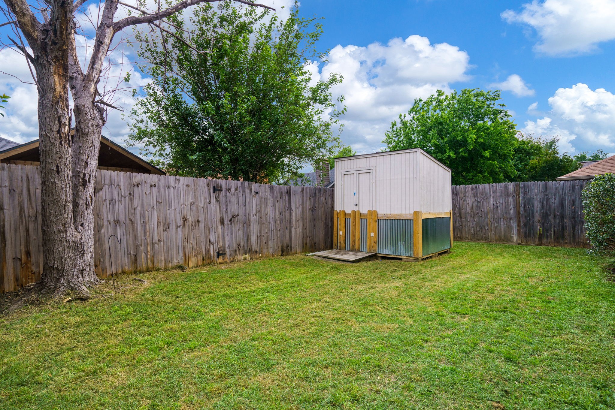 2014 Chalfont Drive Carrollton TX 75007
