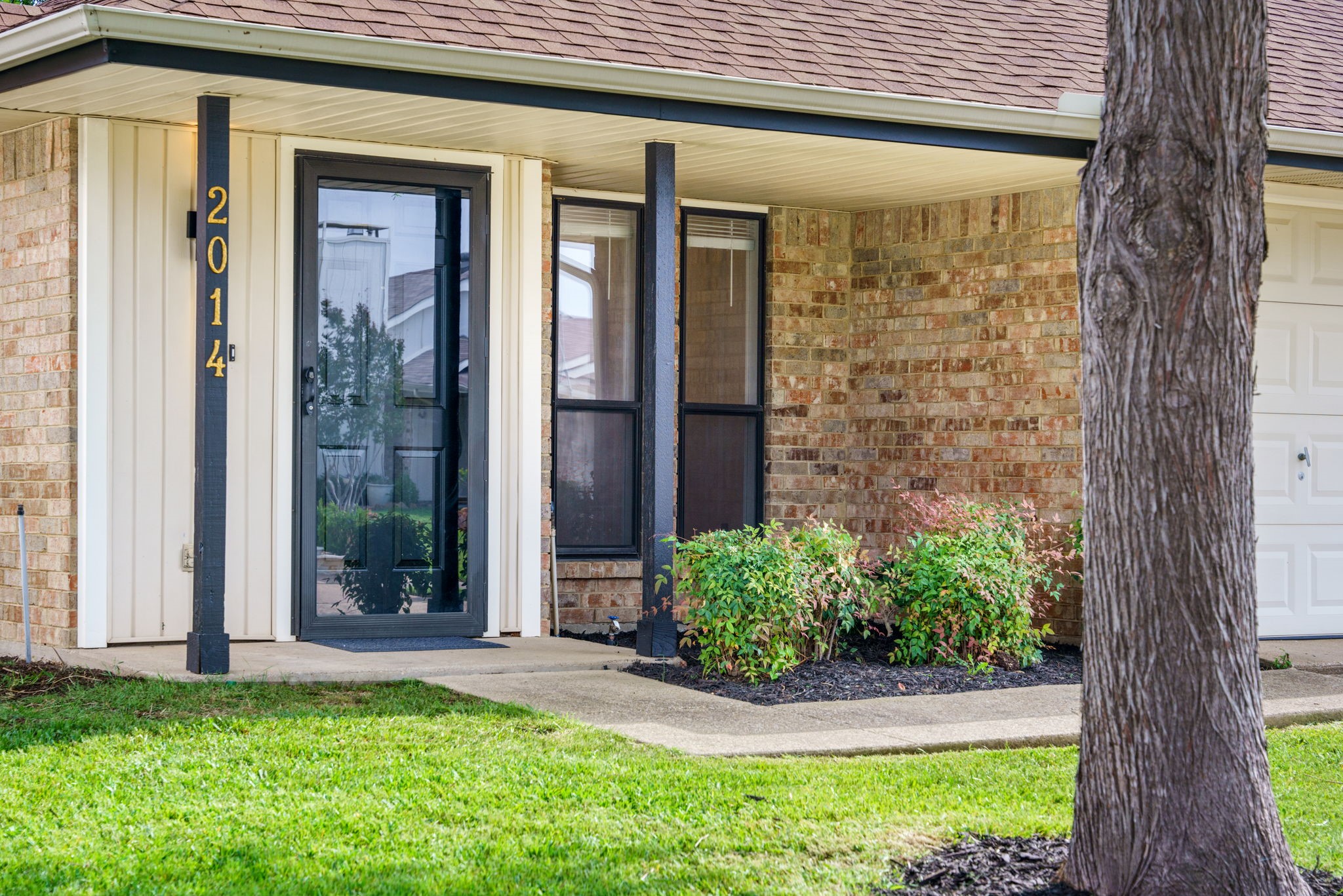 2014 Chalfont Drive Carrollton TX 75007