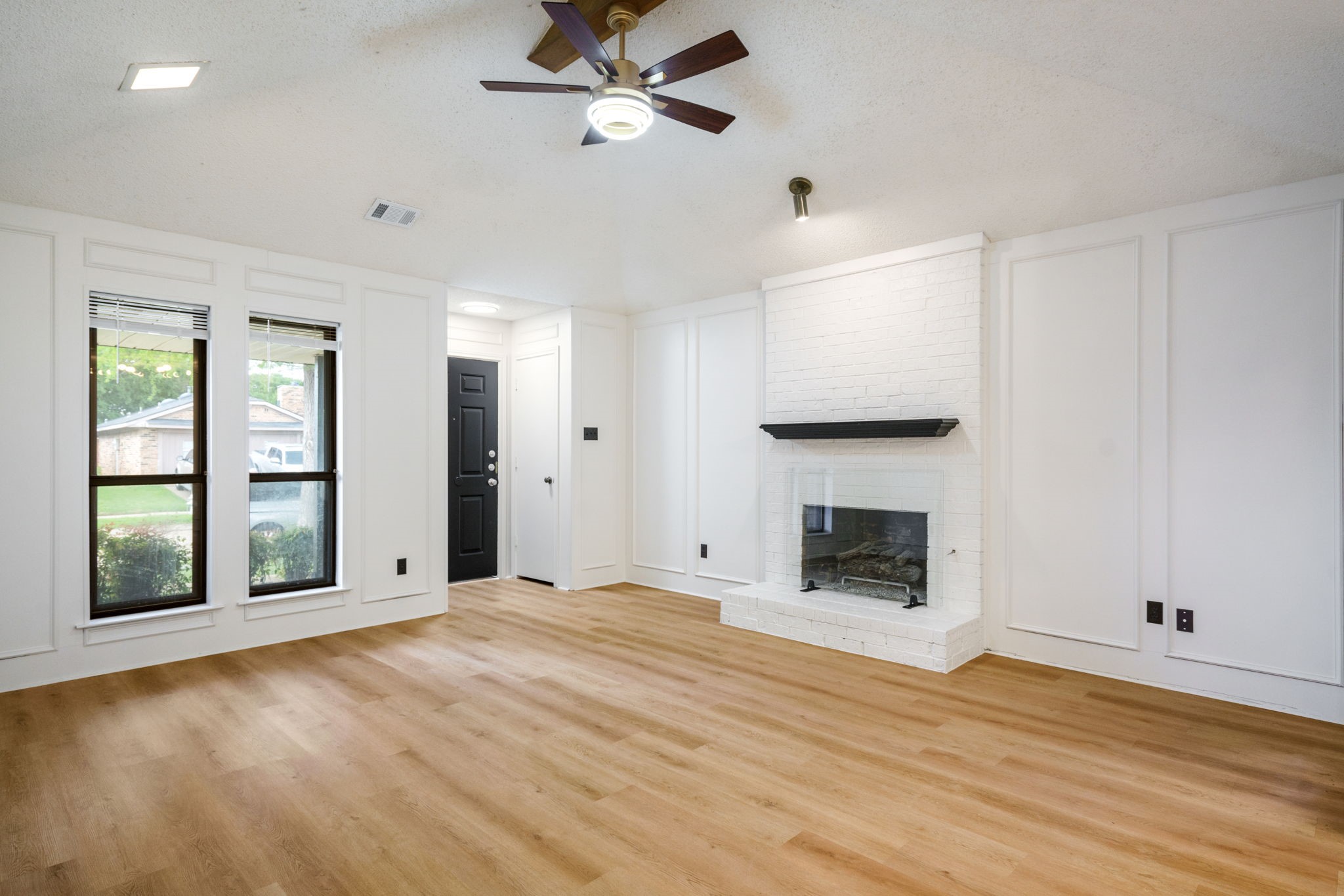 2014 Chalfont Drive Carrollton TX 75007