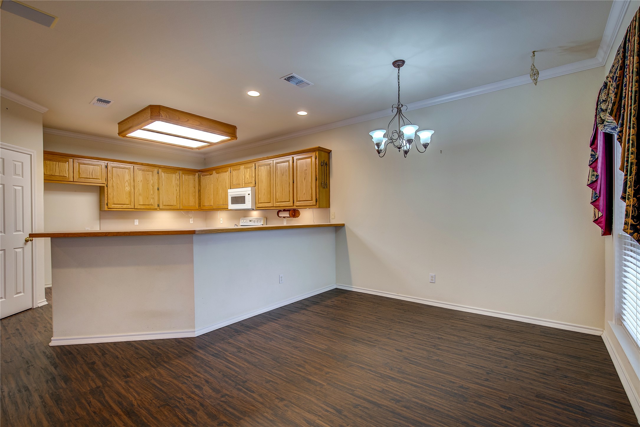 6911 Gold Street Greenville TX 75402