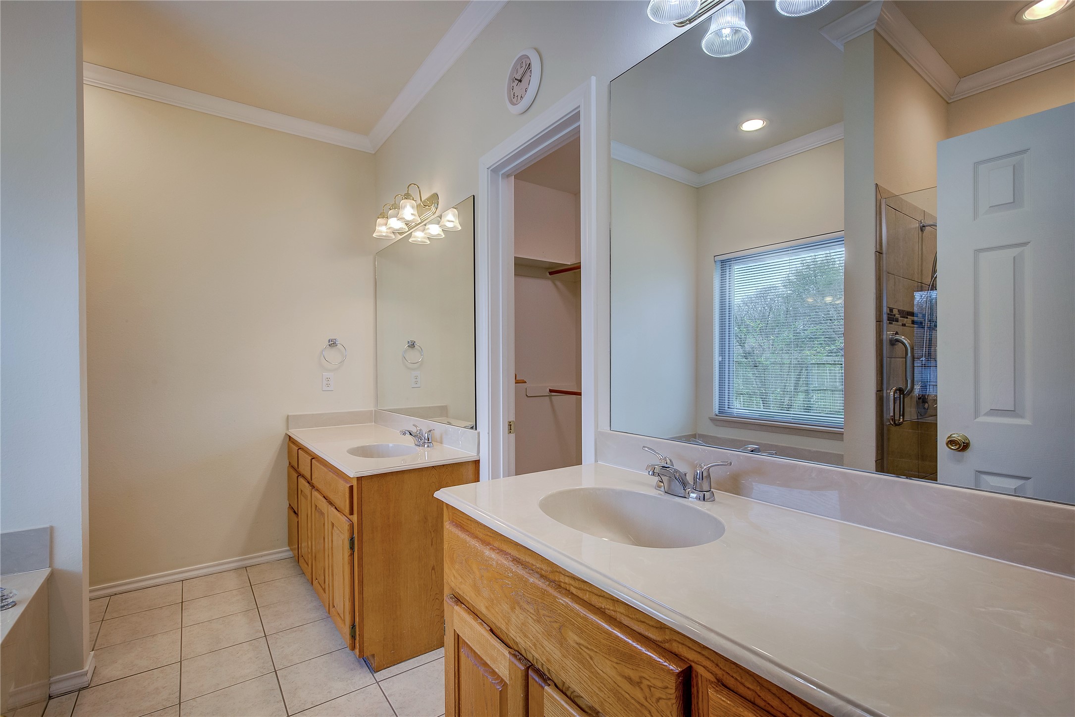 6911 Gold Street Greenville TX 75402