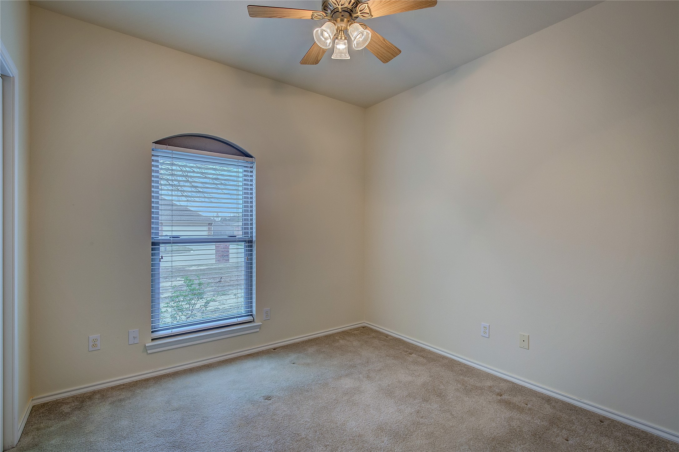 6911 Gold Street Greenville TX 75402