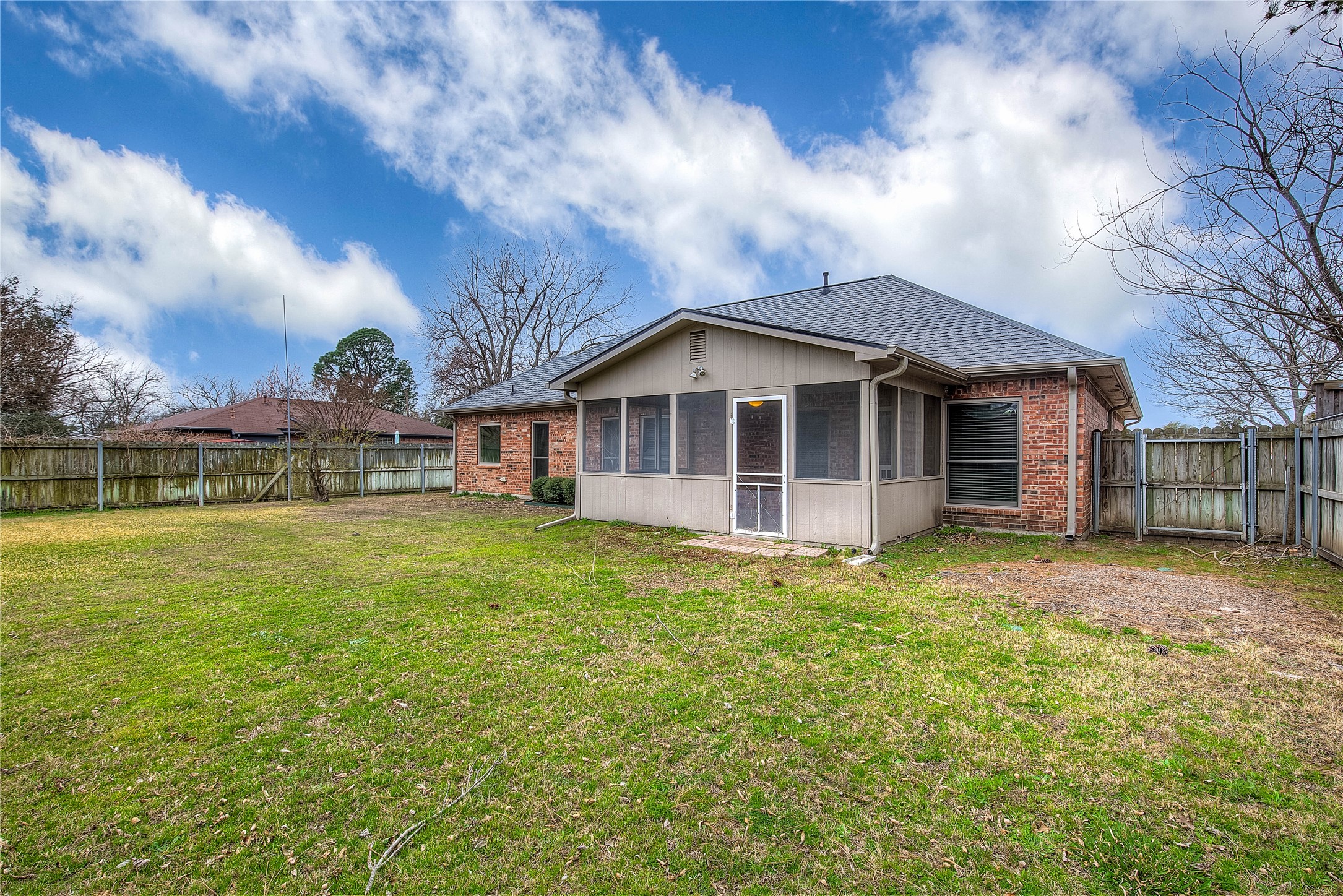 6911 Gold Street Greenville TX 75402