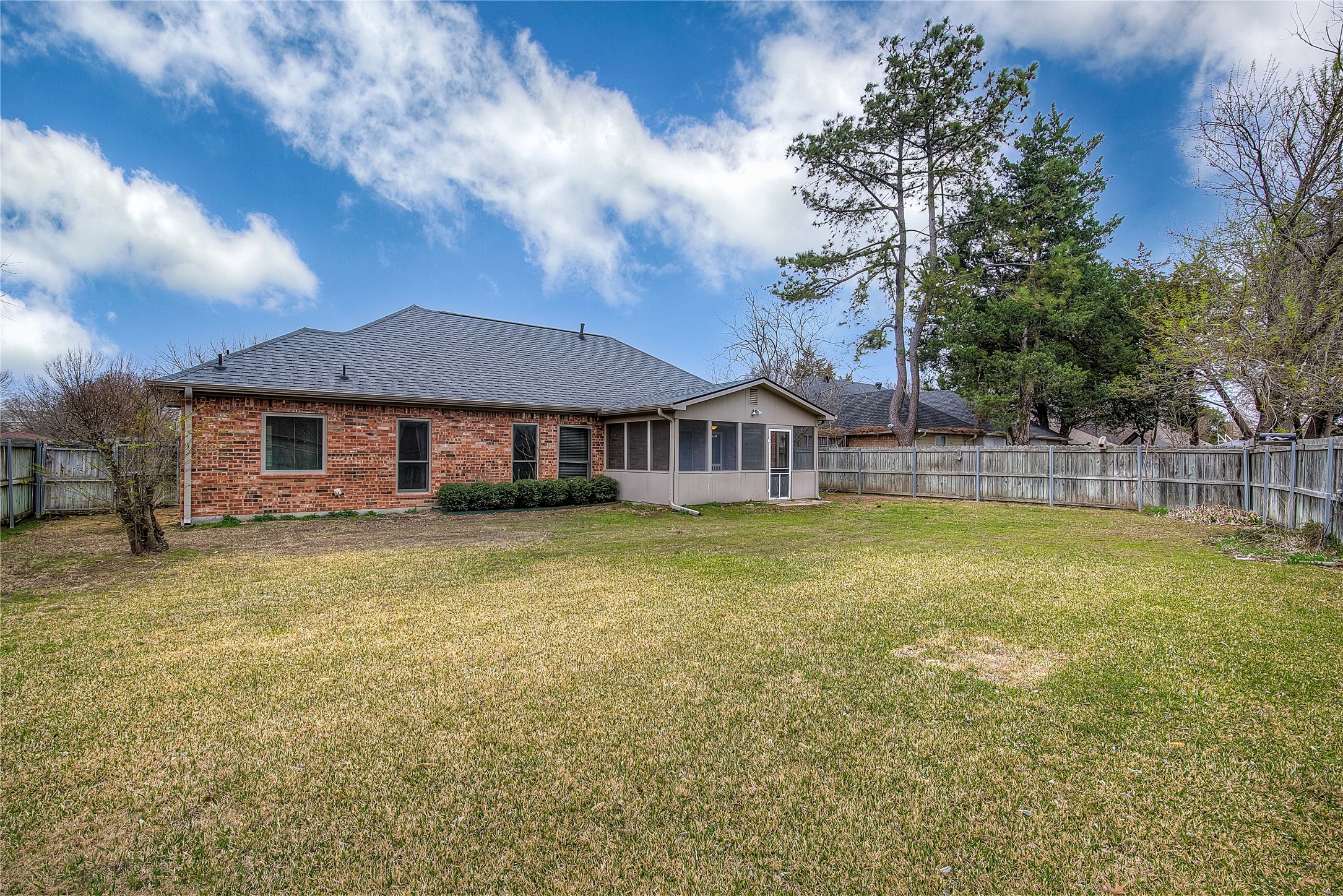 6911 Gold Street Greenville TX 75402