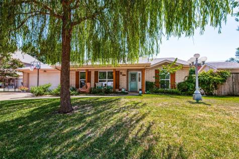 1604 Oak Creek Drive Hurst TX 76054