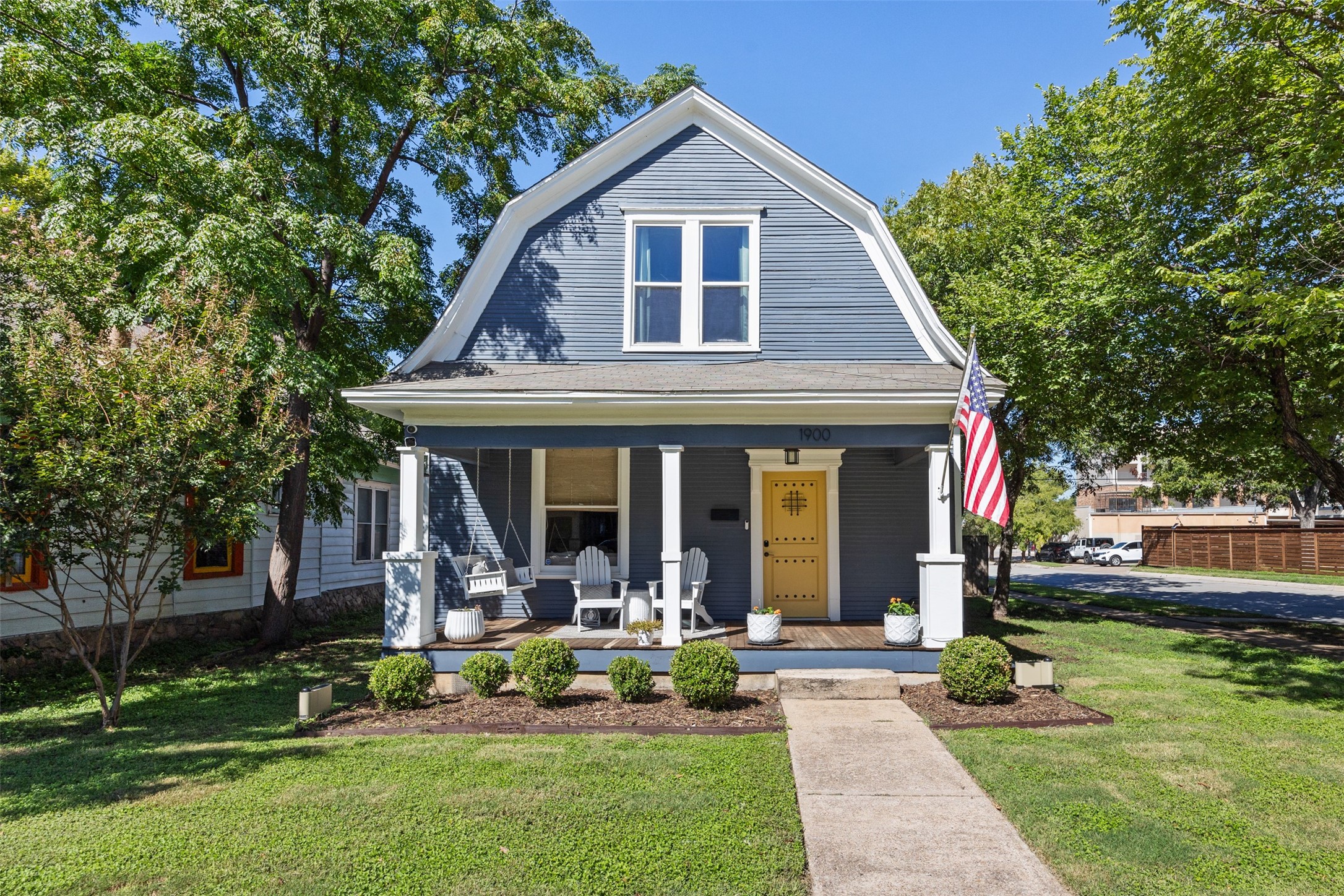 1900 Hurley Avenue Fort Worth TX 76110