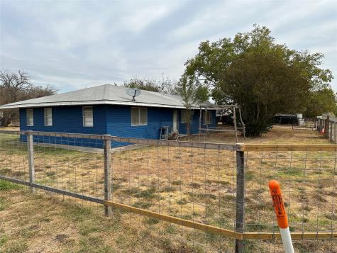 5273 Fm 73 Road Prairie Hill TX 76678