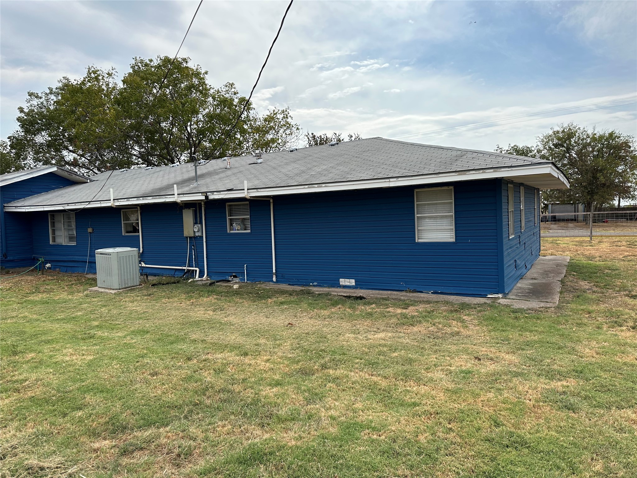 5273 Fm 73 Road Prairie Hill TX 76678