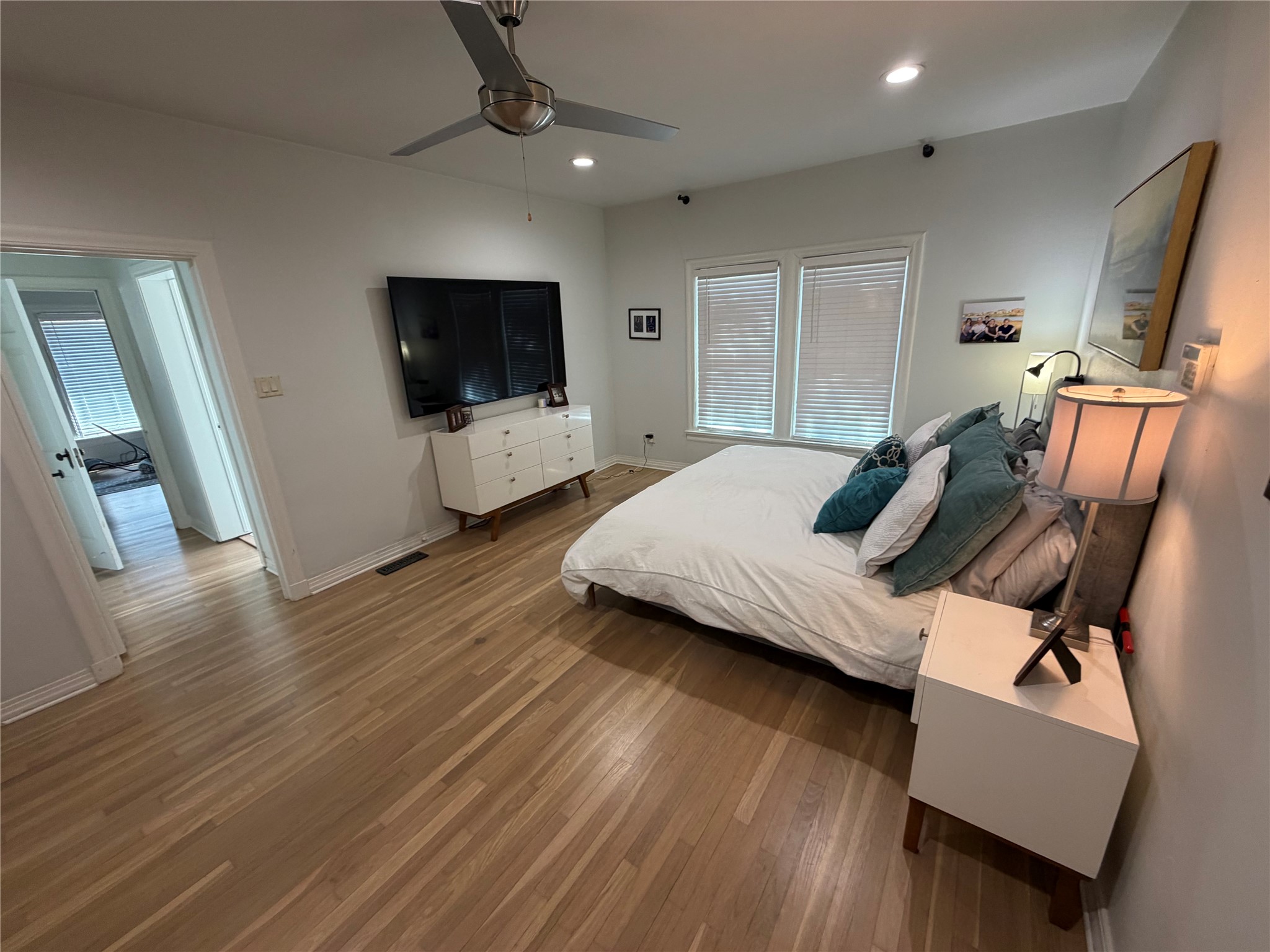 3232 Bellaire Drive W Fort Worth TX 76109
