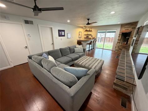 3232 Bellaire Drive W Fort Worth TX 76109