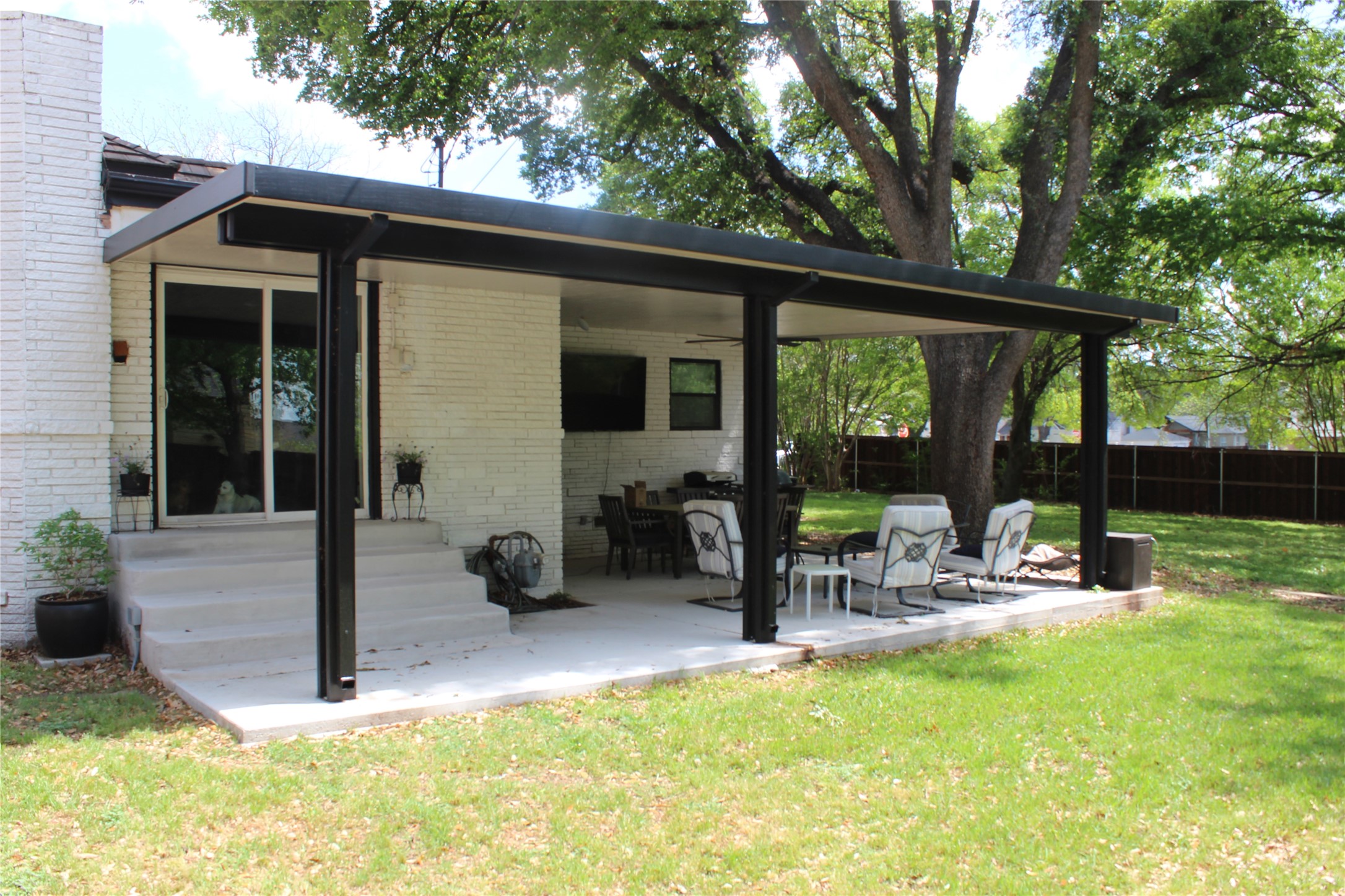 3232 Bellaire Drive W Fort Worth TX 76109