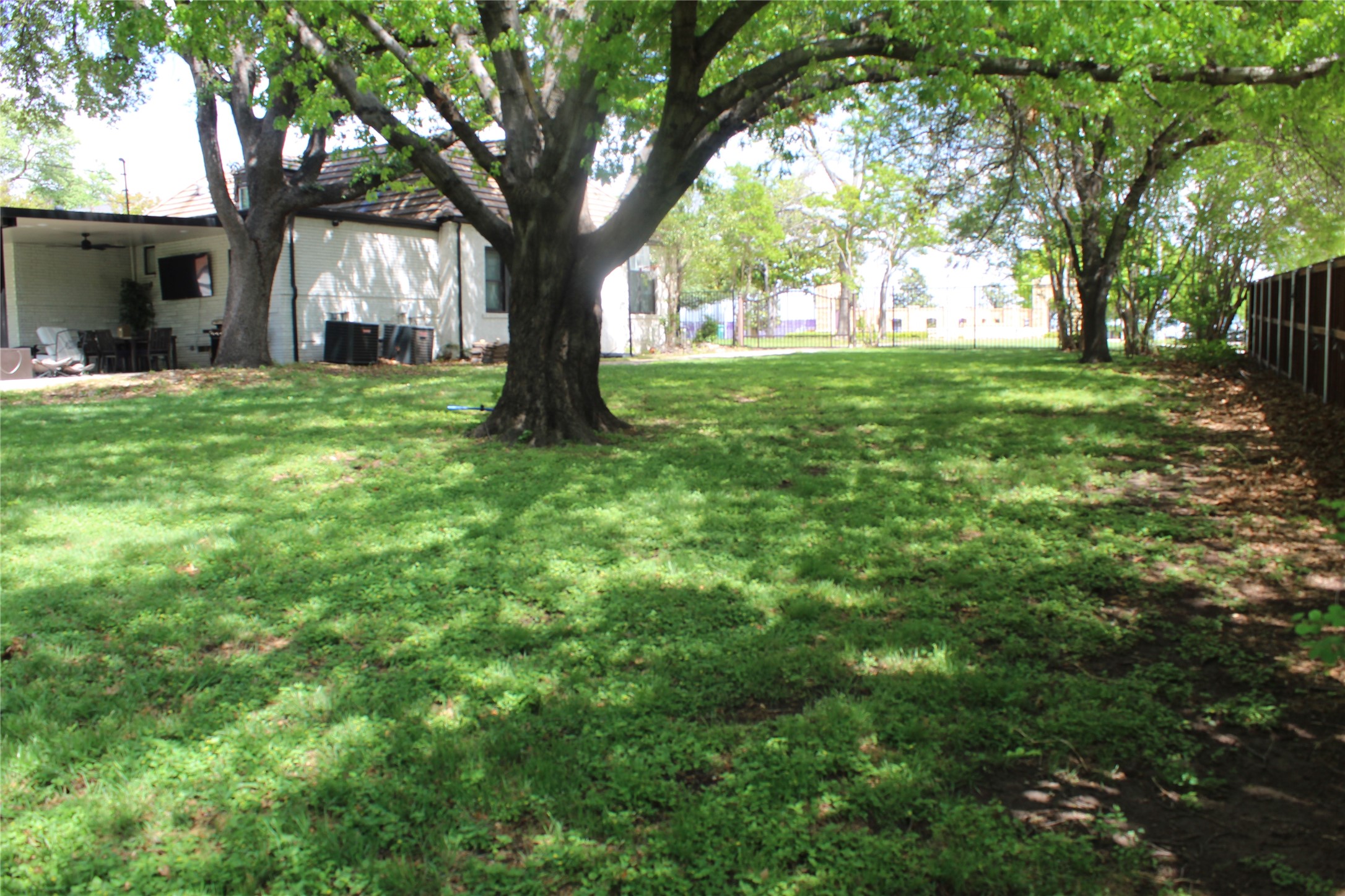 3232 Bellaire Drive W Fort Worth TX 76109
