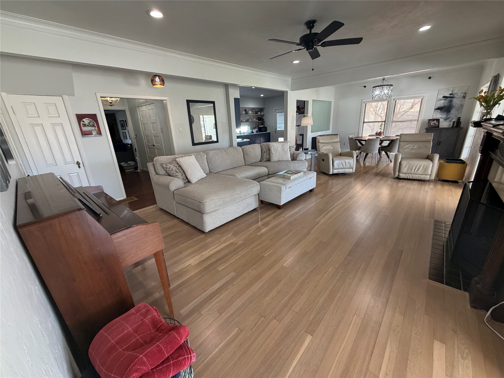 3232 Bellaire Drive W Fort Worth TX 76109