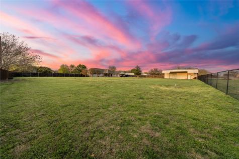 395 Lazy Acres Drive Woodway TX 76712