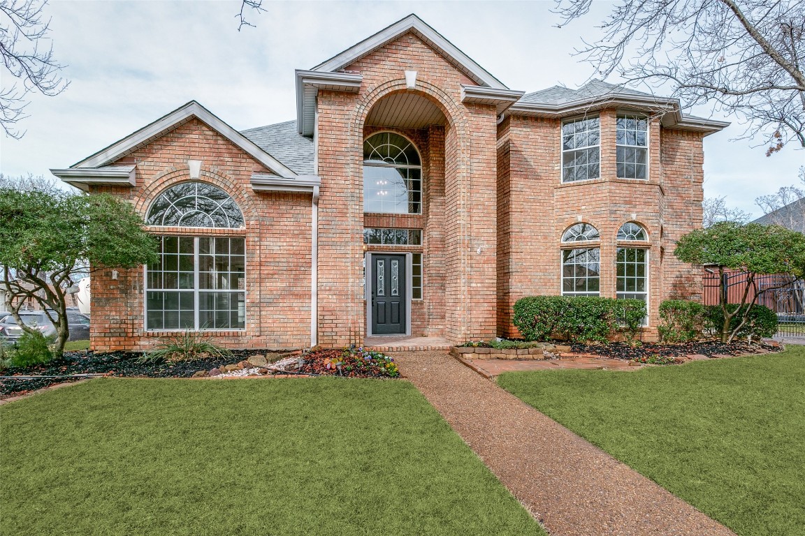 7609 Oak Knoll Drive North Richland Hills TX 76182
