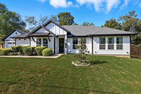 407 W Light Street Waxahachie TX 75165