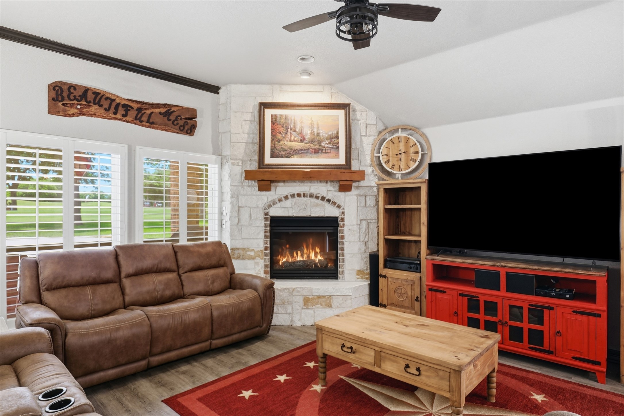 8904 Woodlawn Drive Granbury TX 76049
