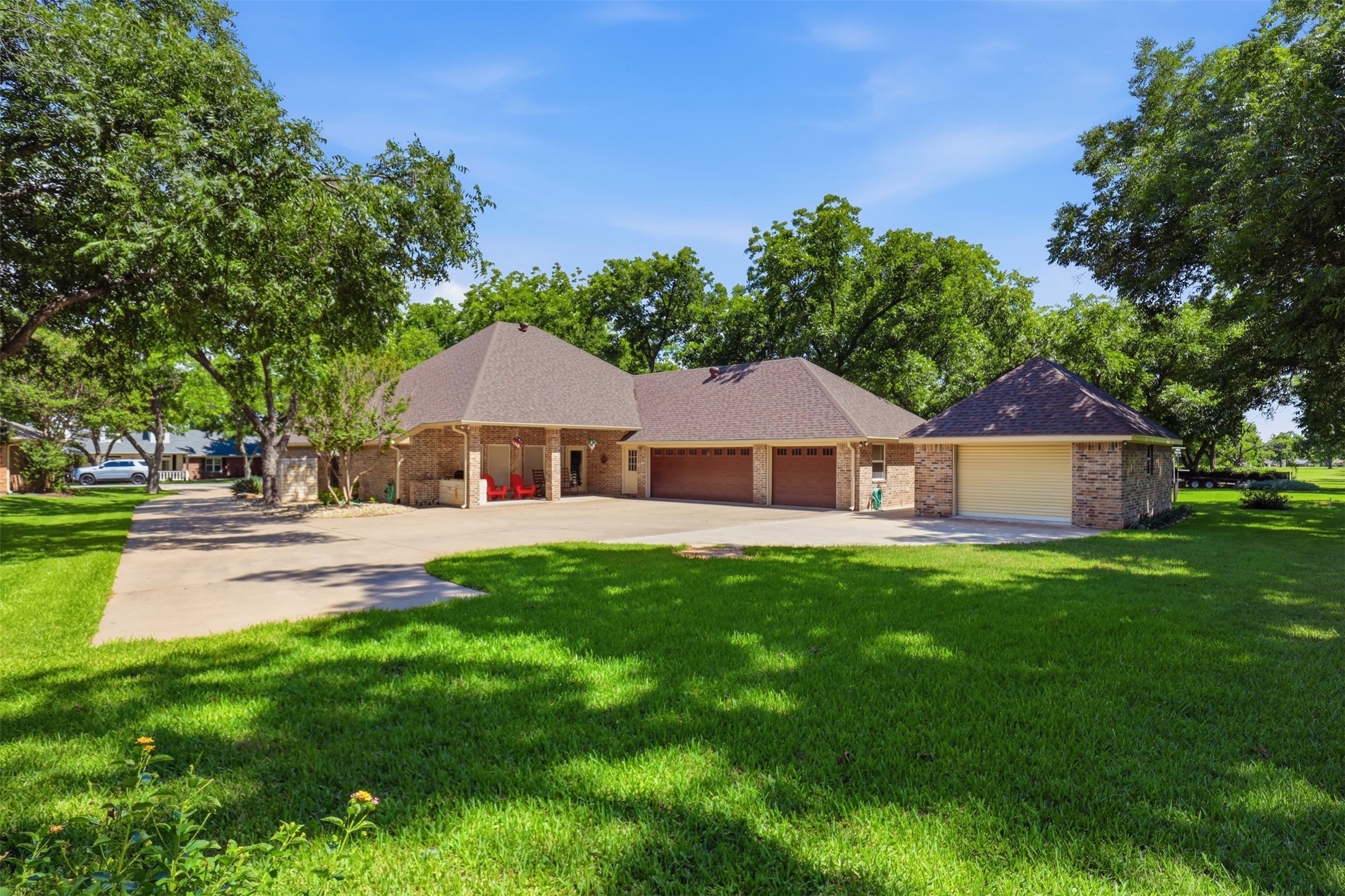 8904 Woodlawn Drive Granbury TX 76049